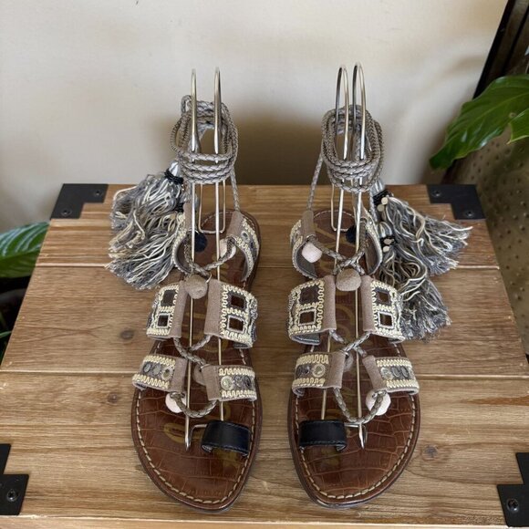 Sam Edelman Gretchen Gray Silver Ankle Wrap Tassel Gladiator Flat Sandal Size 7 - Picture 4 of 17